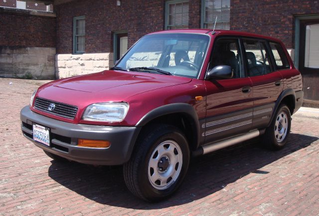 1997 Toyota RAV4 Volante S