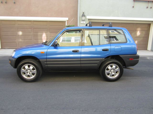 1997 Toyota RAV4 Crew Denali