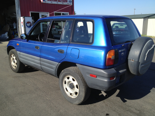 1997 Toyota RAV4 Volante S