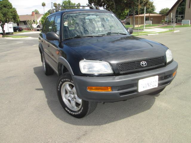 1997 Toyota RAV4 S 2WD SUV