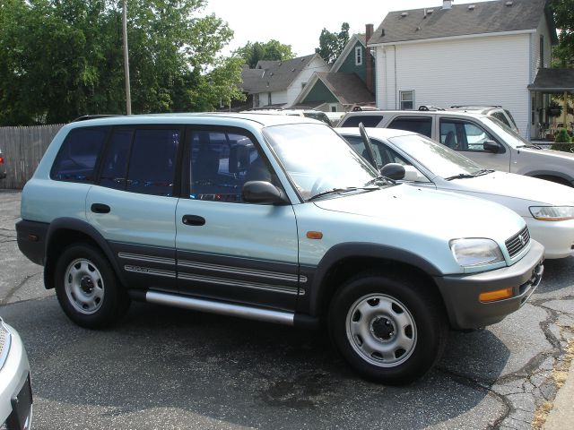 1997 Toyota RAV4 Crew Denali