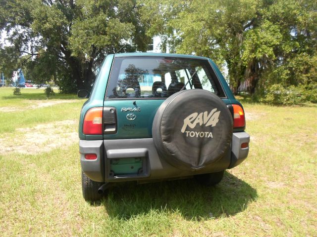 1997 Toyota RAV4 Volante S