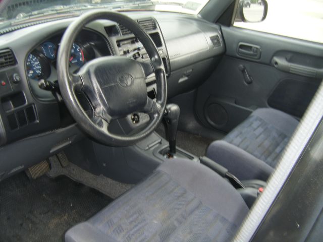 1997 Toyota RAV4 Volante S