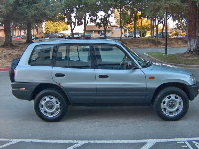 1997 Toyota RAV4 Crew Denali