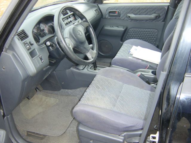 1998 Toyota RAV4 Volante S