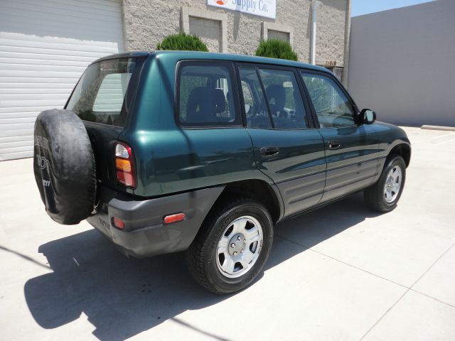 1999 Toyota RAV4 Volante S