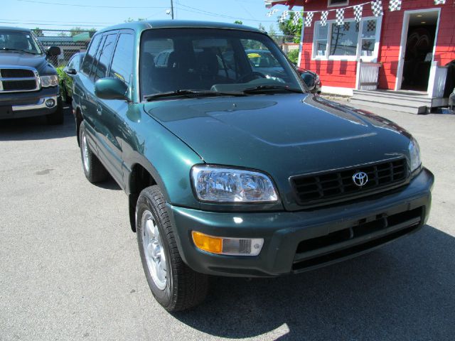 1999 Toyota RAV4 Volante S