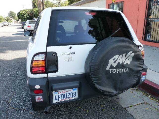 1999 Toyota RAV4 Crew Denali