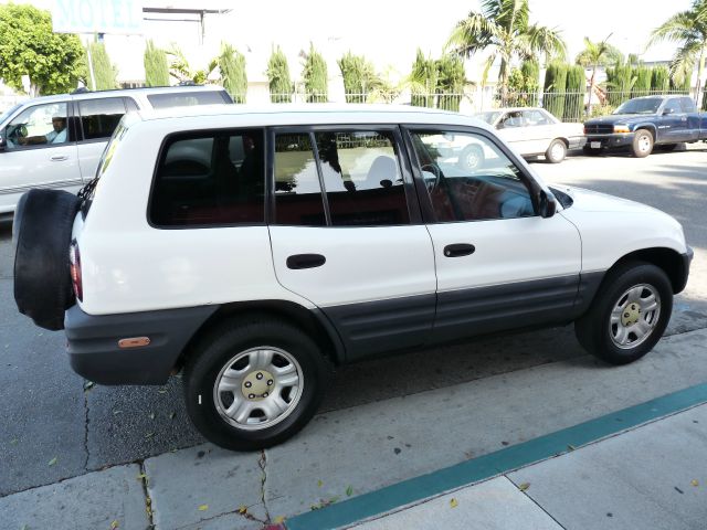 1999 Toyota RAV4 Crew Denali