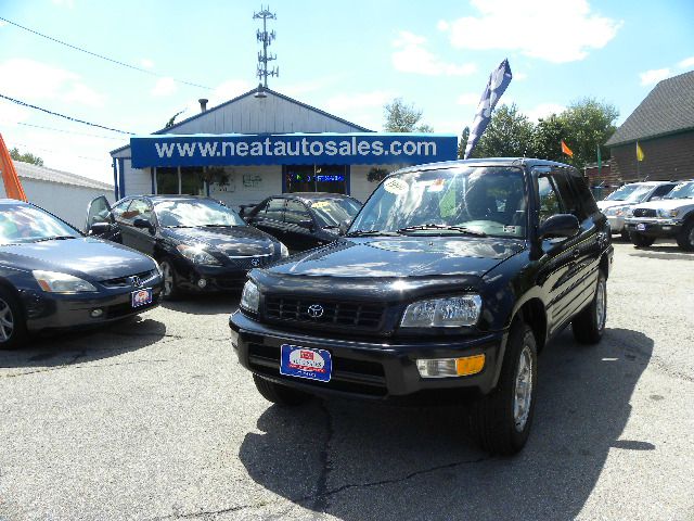 1999 Toyota RAV4 Volante S