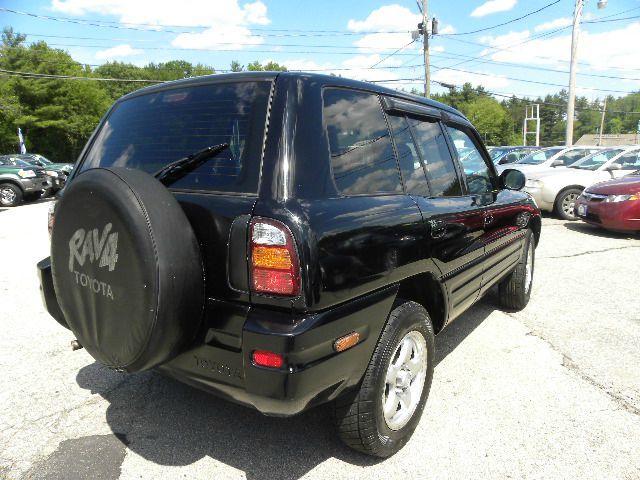 1999 Toyota RAV4 Volante S