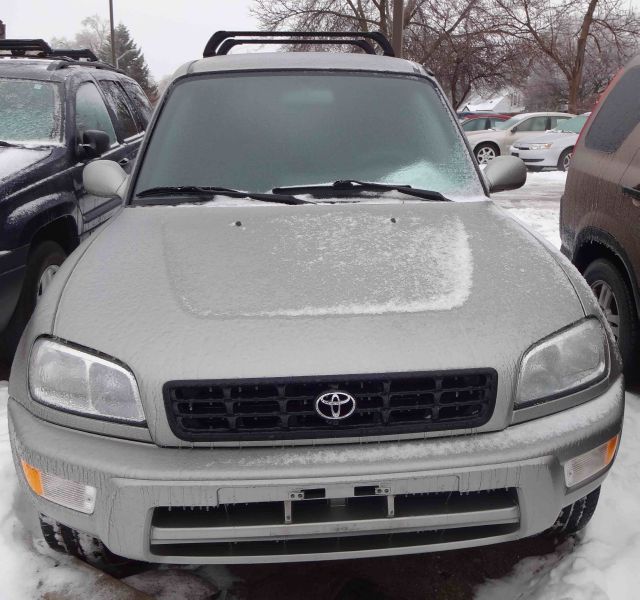 1999 Toyota RAV4 Volante S