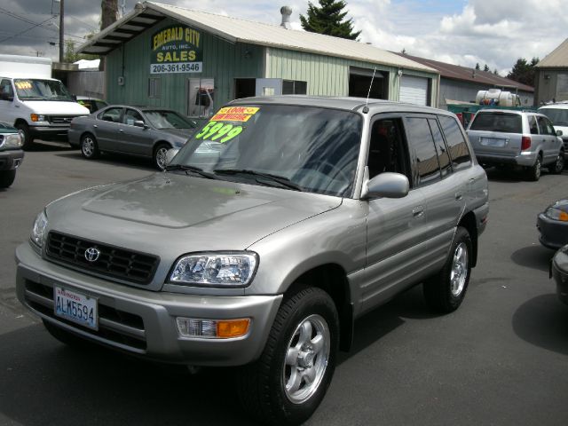 2000 Toyota RAV4 Volante S