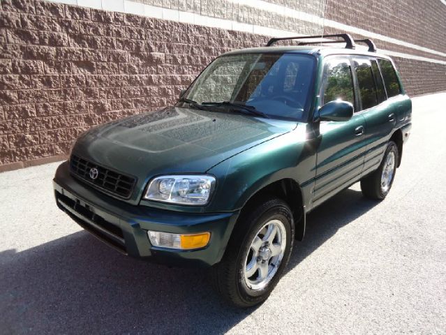 2000 Toyota RAV4 Volante S