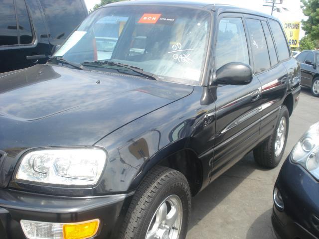 2000 Toyota RAV4 Unknown