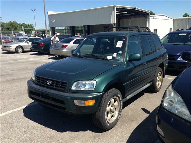 2000 Toyota RAV4 Unknown