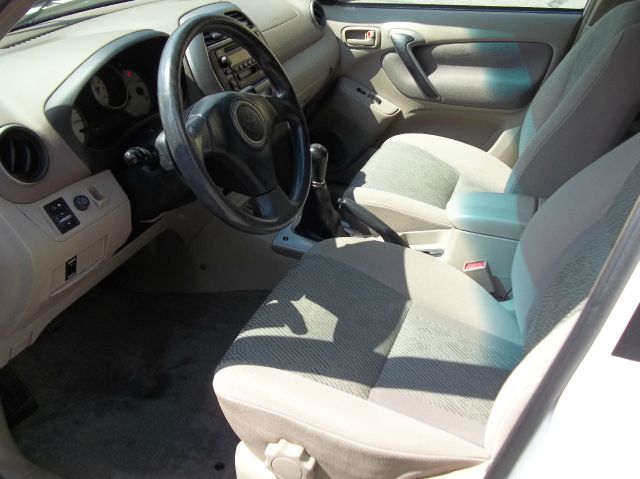 2001 Toyota RAV4 ESi