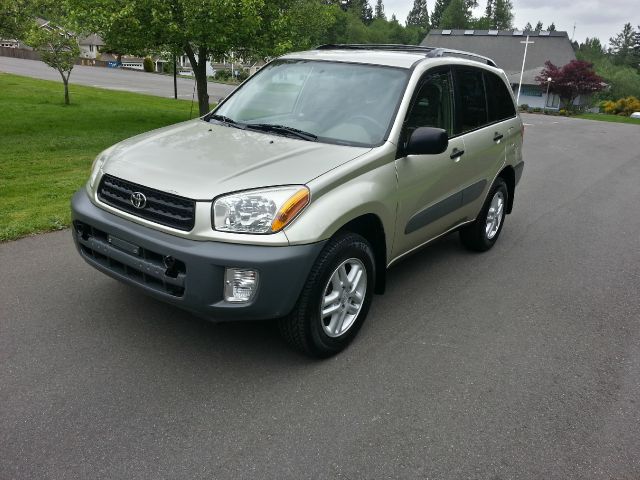 2001 Toyota RAV4 Ram 3500 Diesel 2-WD