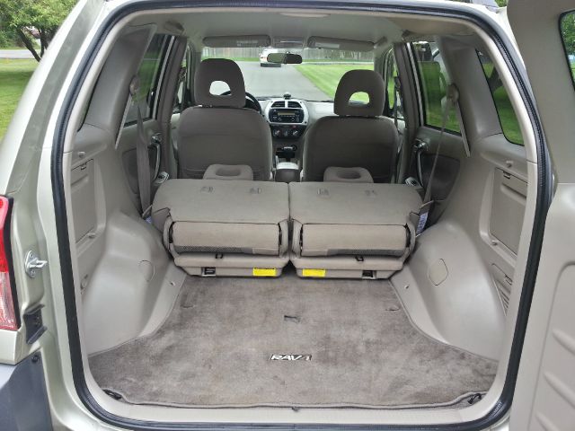 2001 Toyota RAV4 Ram 3500 Diesel 2-WD