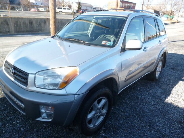 2001 Toyota RAV4 Ram 3500 Diesel 2-WD