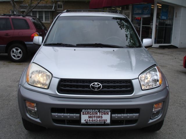 2001 Toyota RAV4 Ram 3500 Diesel 2-WD