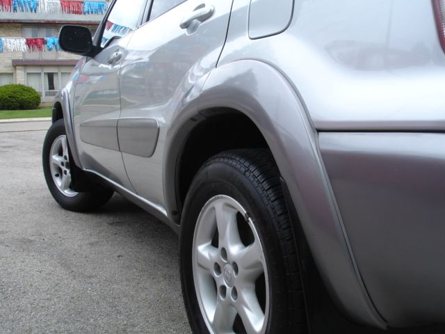 2001 Toyota RAV4 Ram 3500 Diesel 2-WD