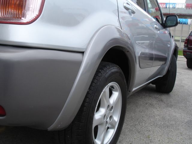 2001 Toyota RAV4 Ram 3500 Diesel 2-WD