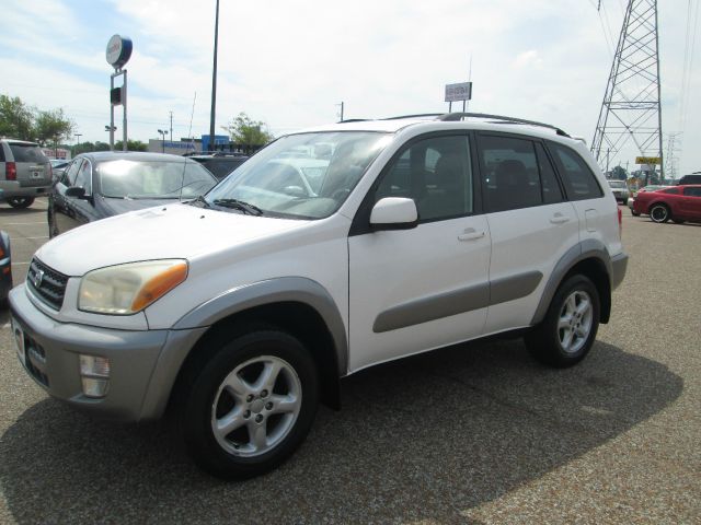 2001 Toyota RAV4 Ram 3500 Diesel 2-WD