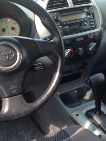 2001 Toyota RAV4 Ram 3500 Diesel 2-WD