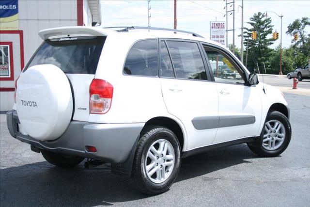 2001 Toyota RAV4 Lariat Crew Cab 4WD DRW