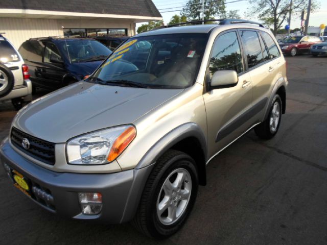 2001 Toyota RAV4 Ram 3500 Diesel 2-WD