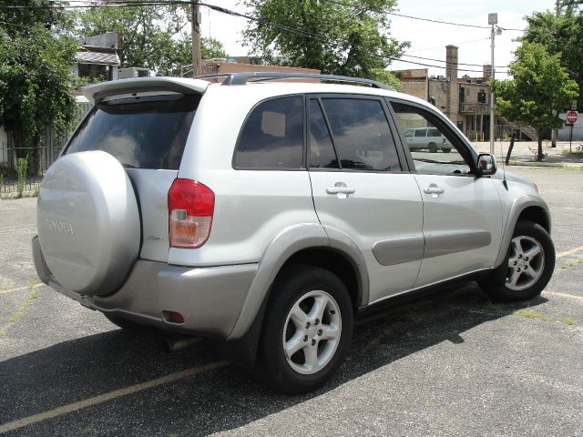 2001 Toyota RAV4 Ram 3500 Diesel 2-WD