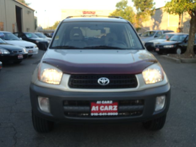 2001 Toyota RAV4 Ram 3500 Diesel 2-WD