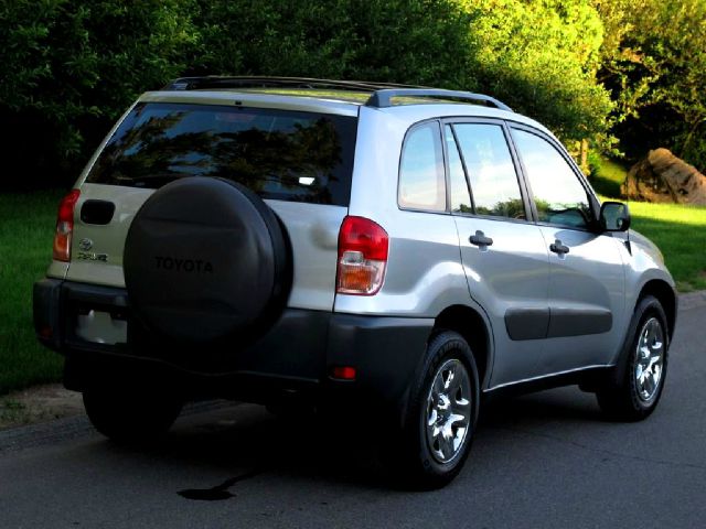 2001 Toyota RAV4 Unknown