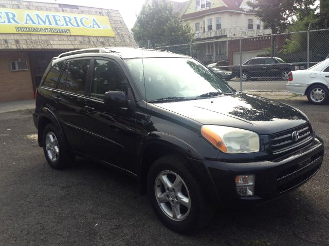 2002 Toyota RAV4 Ram 3500 Diesel 2-WD