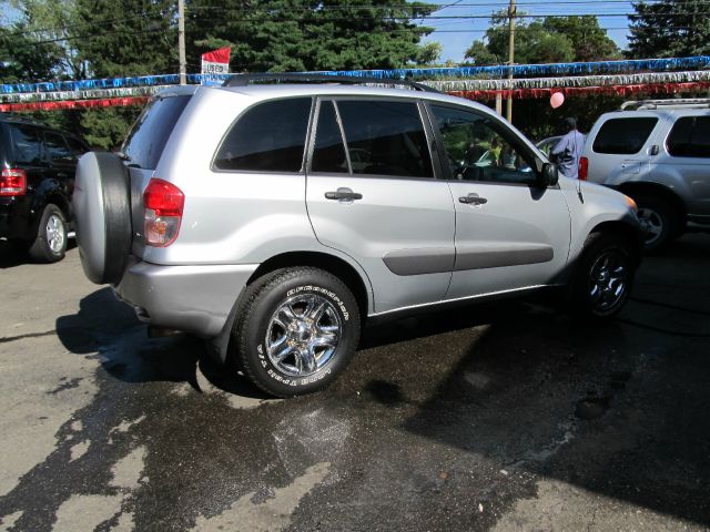 2002 Toyota RAV4 Ram 3500 Diesel 2-WD