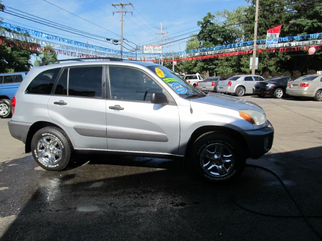 2002 Toyota RAV4 Ram 3500 Diesel 2-WD