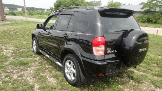 2002 Toyota RAV4 Ram 3500 Diesel 2-WD