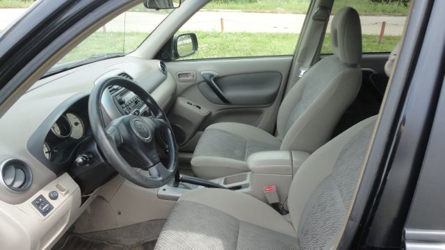 2002 Toyota RAV4 Ram 3500 Diesel 2-WD