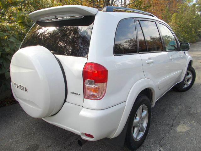 2002 Toyota RAV4 Ram 3500 Diesel 2-WD