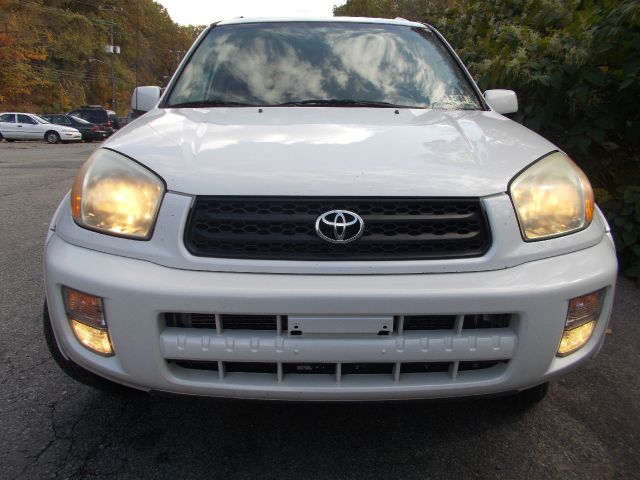 2002 Toyota RAV4 Ram 3500 Diesel 2-WD