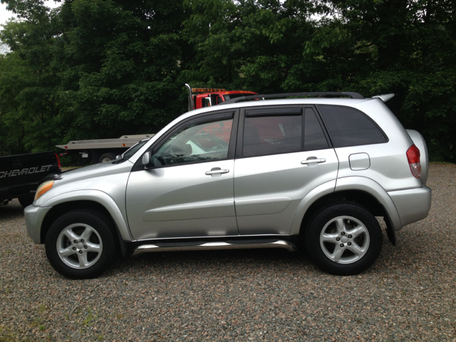 2002 Toyota RAV4 Ram 3500 Diesel 2-WD