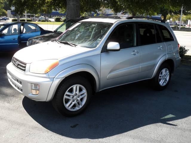 2002 Toyota RAV4 2500 LS EXT LONG BED 2WD