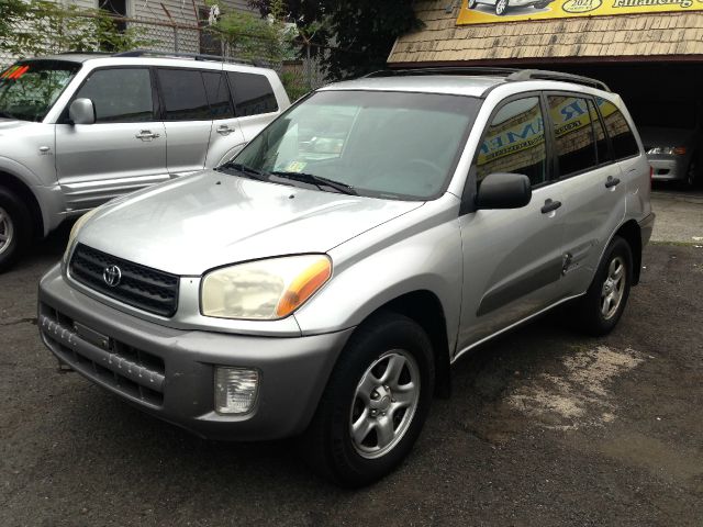 2002 Toyota RAV4 Ram 3500 Diesel 2-WD