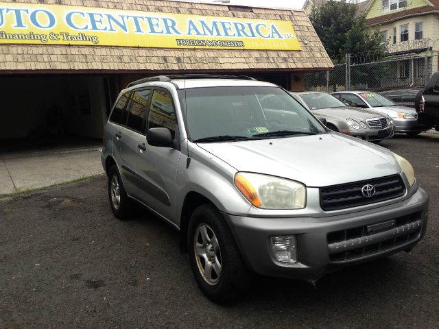 2002 Toyota RAV4 Ram 3500 Diesel 2-WD