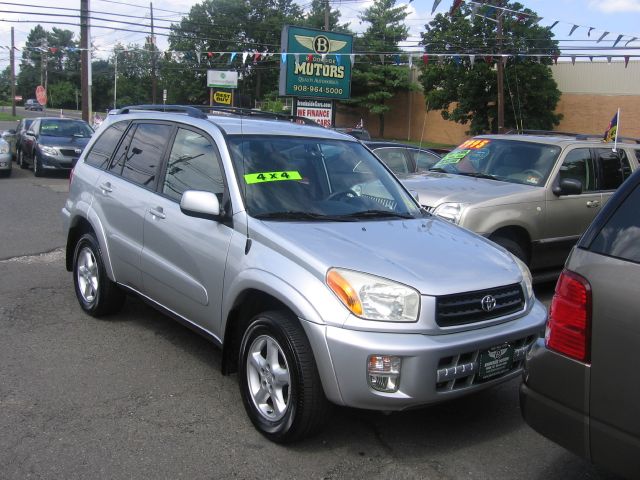 2002 Toyota RAV4 Ram 3500 Diesel 2-WD