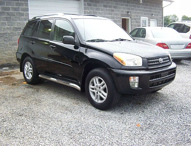 2002 Toyota RAV4 FX4 W/ Off-road Pkg