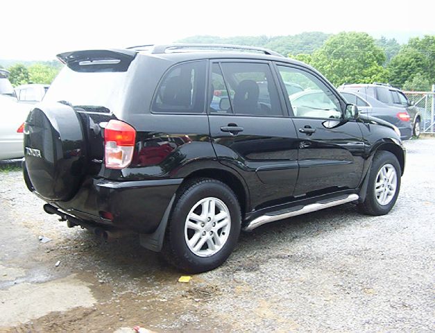 2002 Toyota RAV4 FX4 W/ Off-road Pkg