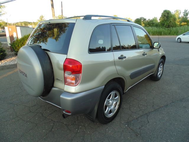 2003 Toyota RAV4 Ram 3500 Diesel 2-WD