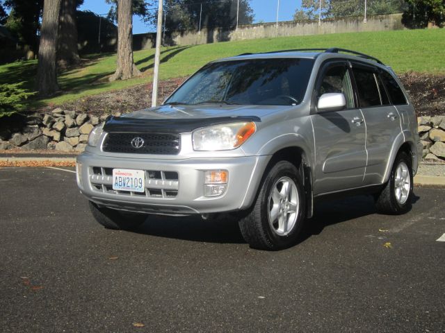 2003 Toyota RAV4 Ram 3500 Diesel 2-WD